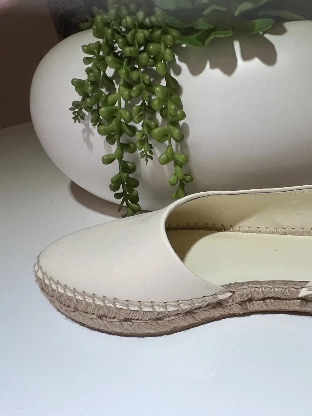 Vince Women's Tita Slip On d'Orsay Leather Espadrille Flats in Cream Sz 6.5 NWT
